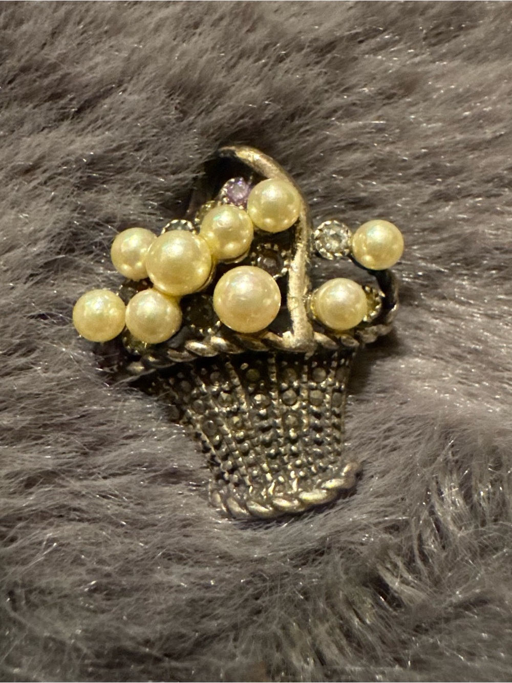 Vintage 925 Sterling Silver Faux Pearl Basket Brooch